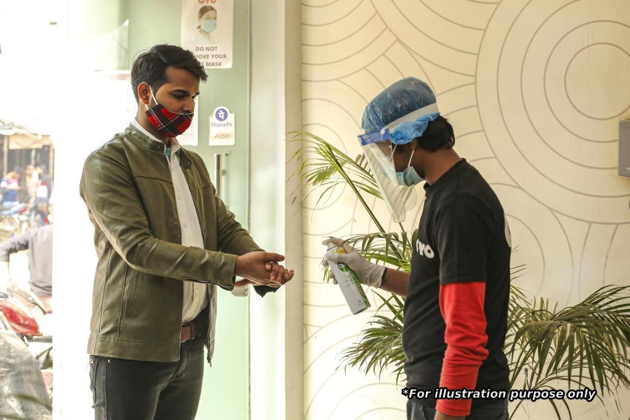Hotel Minerva Residency - Near Grant Road Railway Station ムンバイ エクステリア 写真